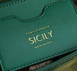 Picture of Dolce Gabbana Handbags _SKUfw180029145fw
